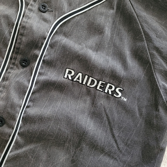 Vintage STARTER LA Oakland Las Vegas Raiders NFL 🏈 Acid Wash Baseball Jersey - Picture 6 of 10